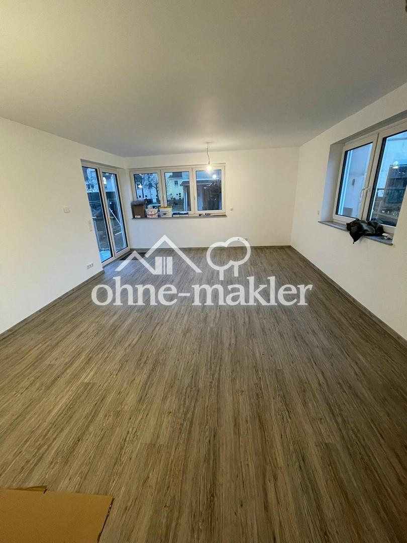 moderne 2-Zimmer Wohnung mit Balkon im 1. OG in Kaufungen - Photo 2