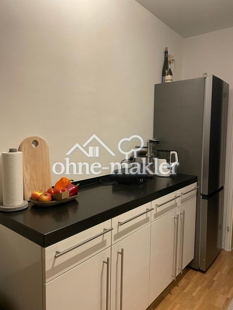 Moderne, helle 3 Zi-Whg Wohnung mit hochwertiger Einbauküche und großem Balkon in Esslingen - Photo 4