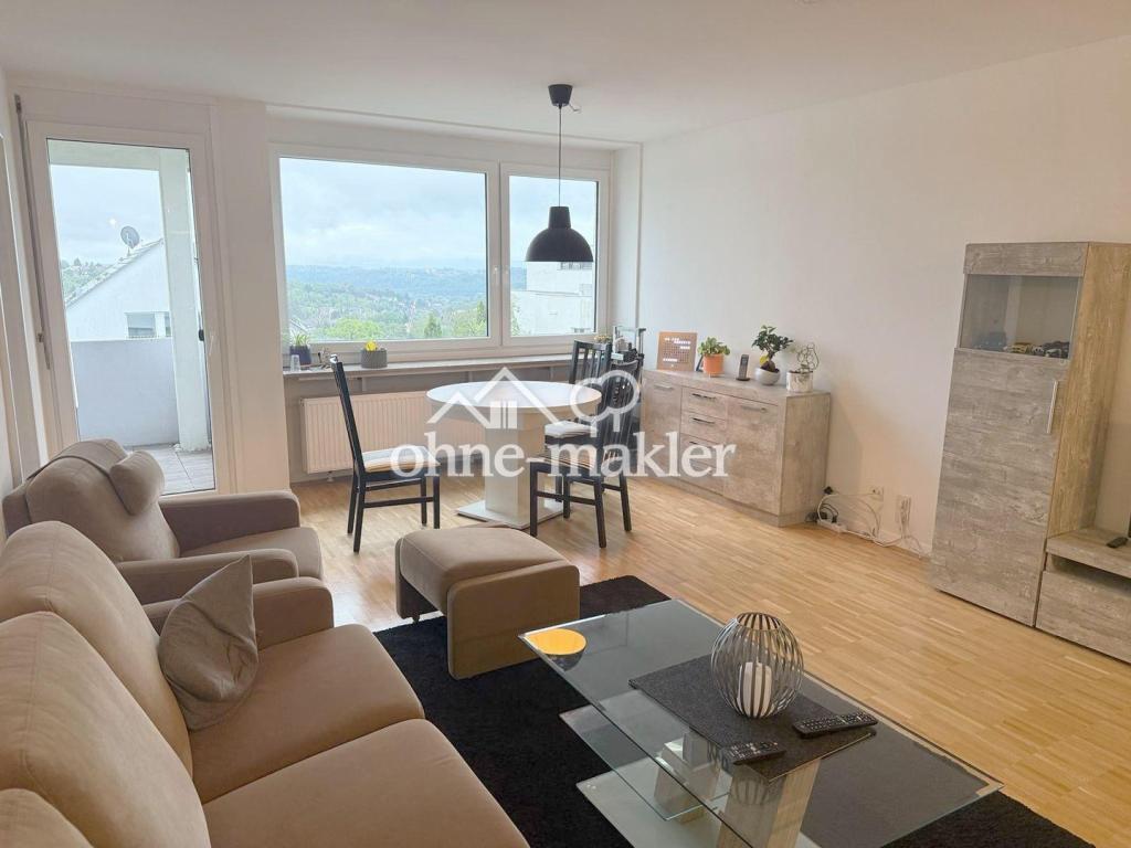 Moderne, helle 3 Zi-Whg Wohnung mit hochwertiger Einbauküche und großem Balkon in Esslingen - Photo 2