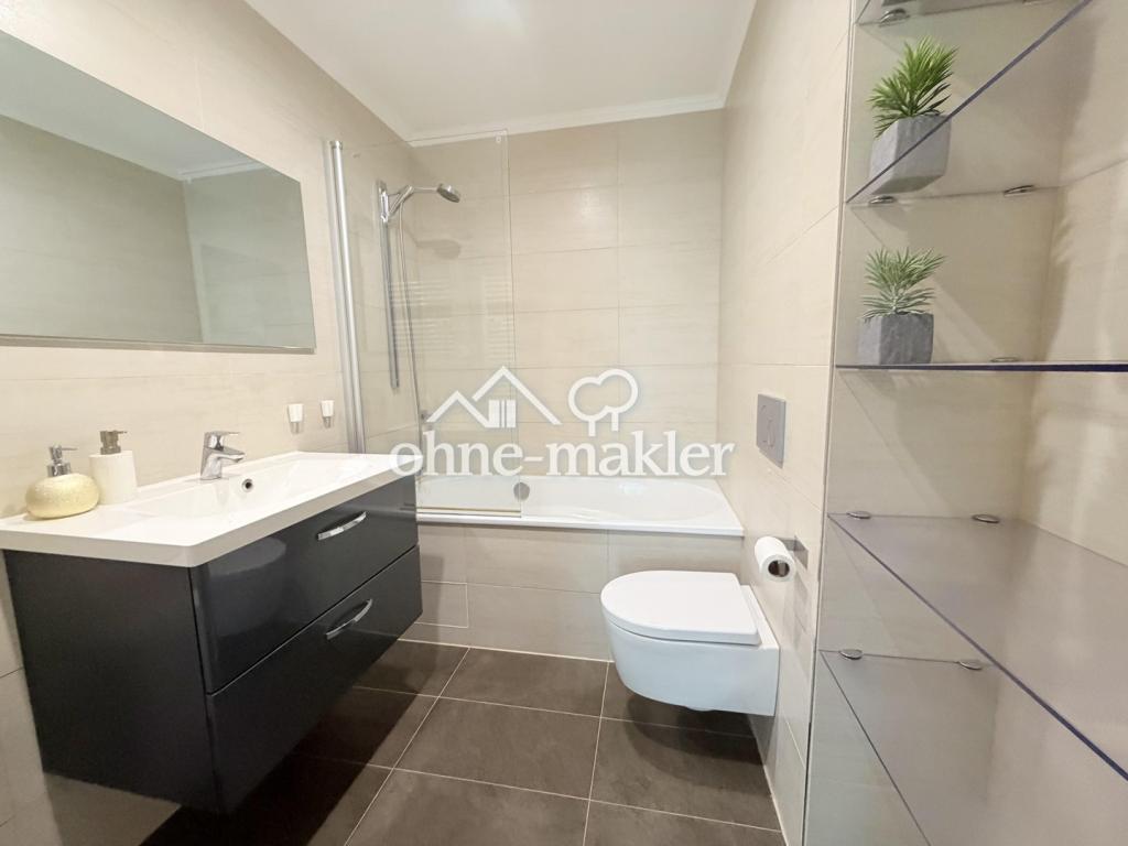 Möbliertes WG-Zimmer 14 m2 in Düsseldorf-Golzheim am Rhein – 875 € inkl. Nebenkosten, Top-Anbindung - Foto 1