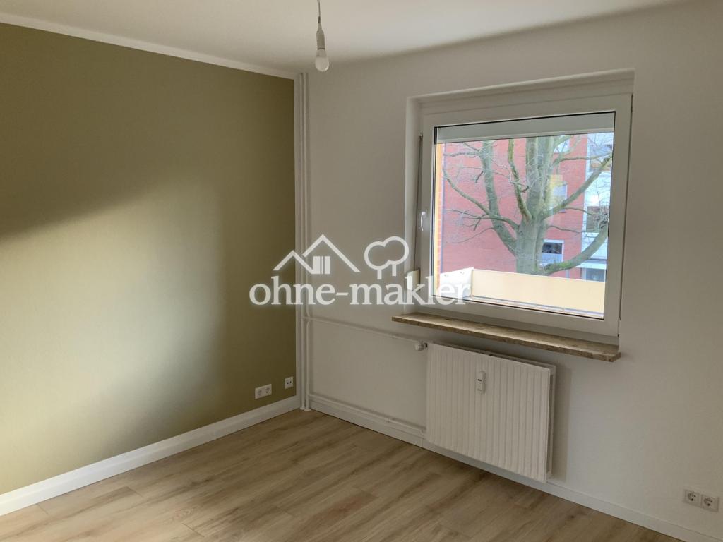 Moderne 3-Zimmer-Wohnung mit großer Wohnküche und Loggia in Büdelsdorf - Photo 1