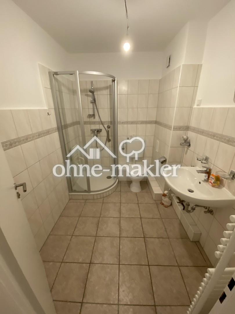 Moderne 3-Zimmer-Wohnung mit großer Wohnküche und Loggia in Büdelsdorf - Photo 2