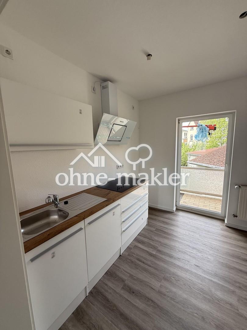 3 Zimmer Wohnung - frisch renoviert - neue EBK - Photo 2