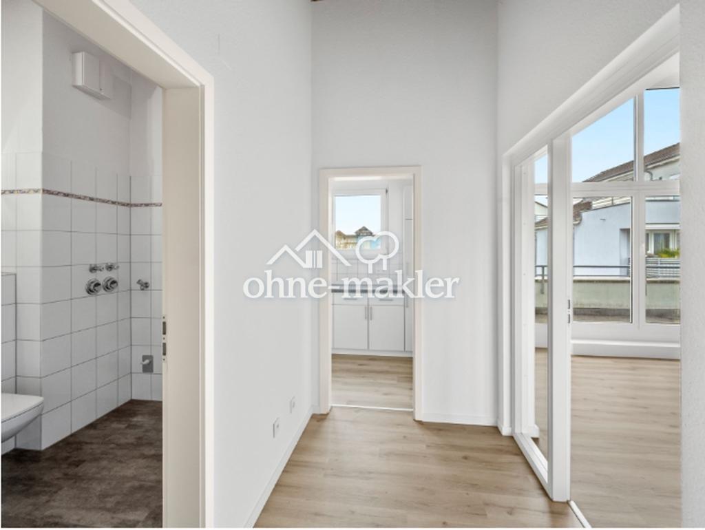 WOHNEN MIT WEITBLICK – STILVOLL, MODERNISIERT UND ZENTRUMSNAH IN RHEINFELDEN - Photo 2