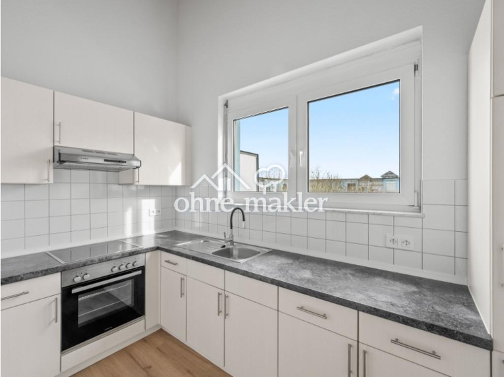 WOHNEN MIT WEITBLICK – STILVOLL, MODERNISIERT UND ZENTRUMSNAH IN RHEINFELDEN - Photo 3