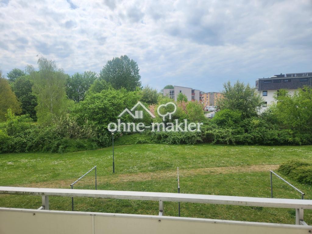 Erstbezug nach Renovierung! 2-Zimmer-Wohnung mit EBK und Balkon. - Foto 2