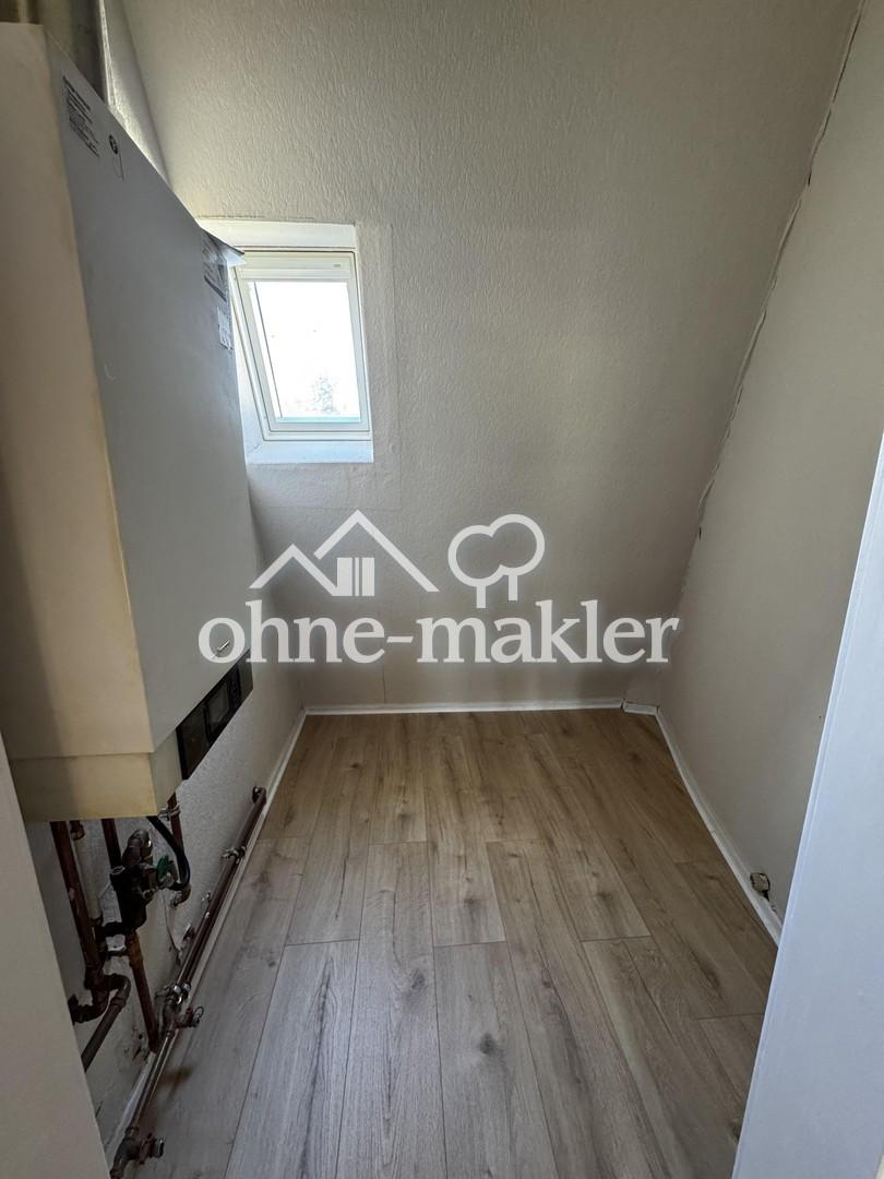 Schöne renovierte Wohnung - ruhig & zentral gelegen: 2-ZKB mit Einbauküche - Foto 2