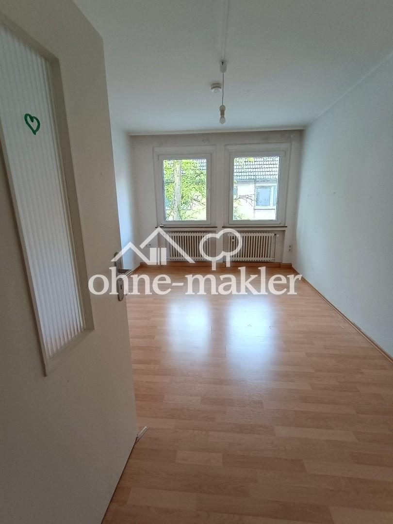 Helle 4-Zimmer-Wohnung mit Balkon – Ihr neues Zuhause an der Splintstraße - Foto 3