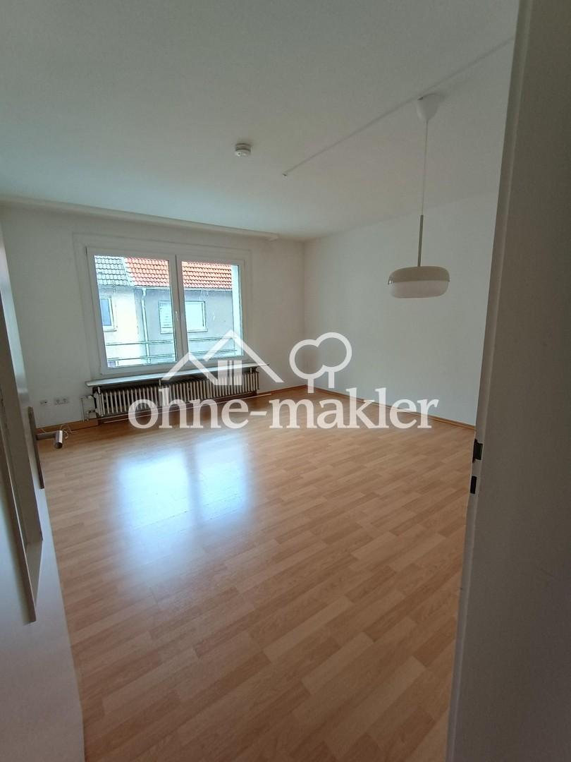 Helle 4-Zimmer-Wohnung mit Balkon – Ihr neues Zuhause an der Splintstraße - Foto 2