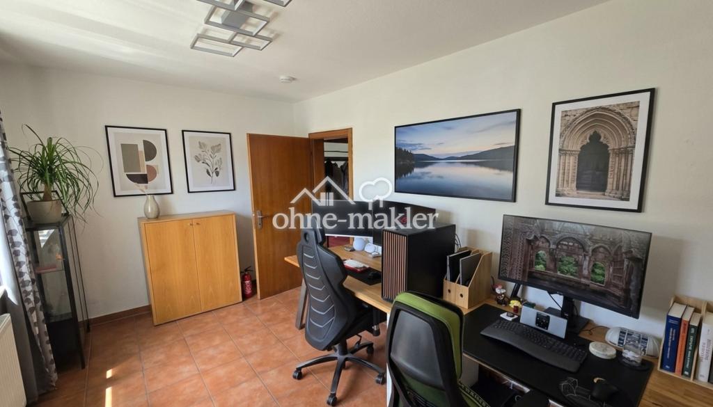 3-Zi Wohnung, EBK, Pkw-Stellplatz, keller - Foto 1
