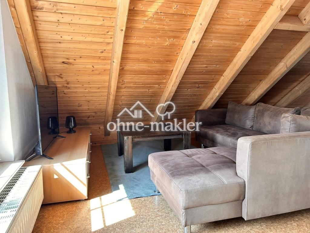 möblierte DG-Wohnung in Schkeuditz-Papitz - Photo 1