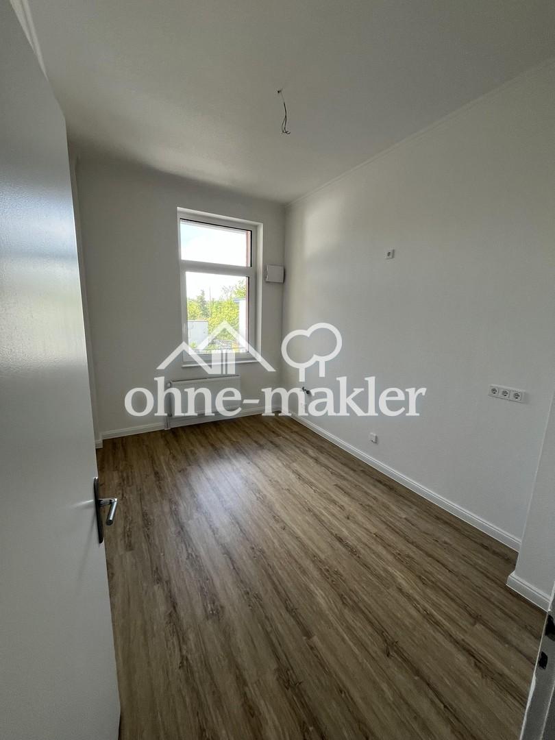 Kernsanierte Altbau-Wohnung in zentraler Lage mit Balkon und Blick ins Grüne - Photo 3