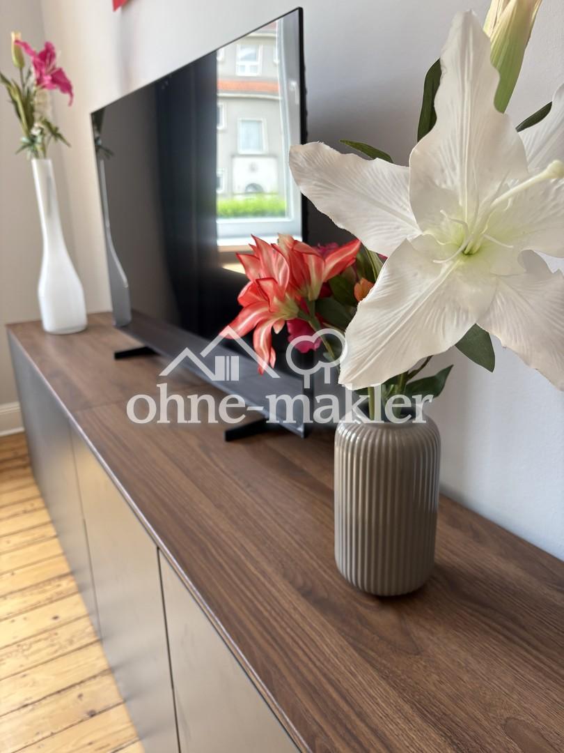 VOLLMÖBLIERTES 2-RAUM-GRÜNDERZEIT-SMARTHOME, TERRASSE, GARTEN, CITY- BESTLAGE - Photo 5