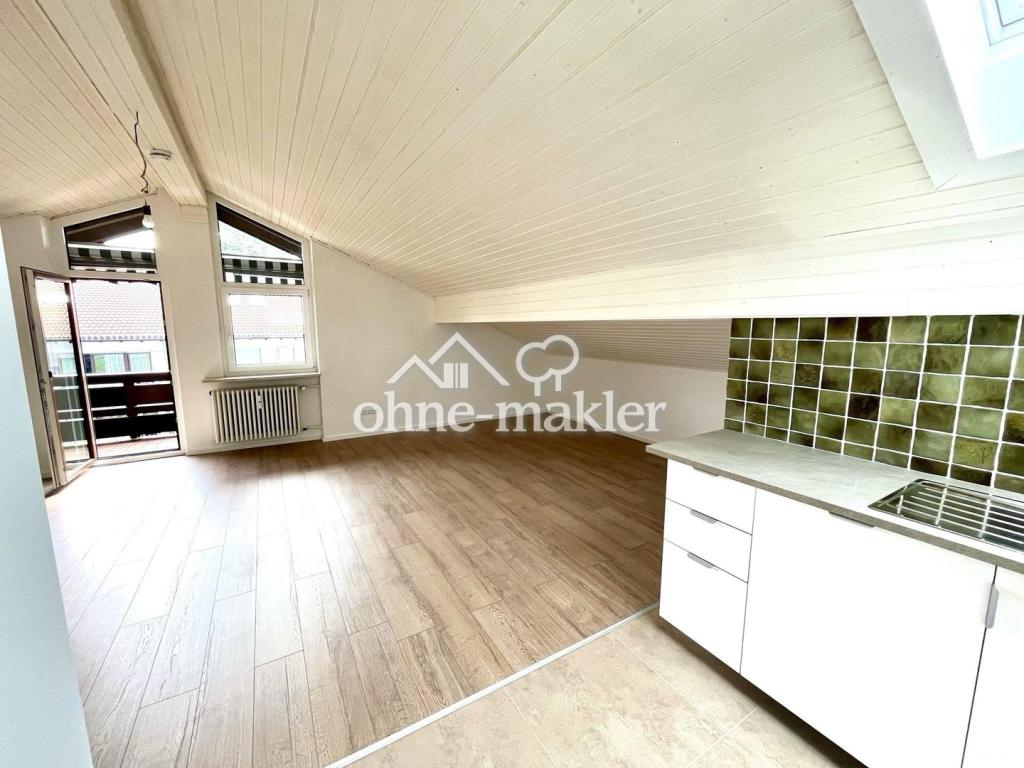 64qm Dachgeschoßwohnung mit Bergblick - Erstbezug nach Sanierung - Photo 2