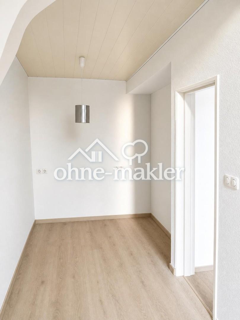 Moderne 2Zimmer Wohnung mit neuem Bad und Küche direkt in der City Friedberg! - Photo 3
