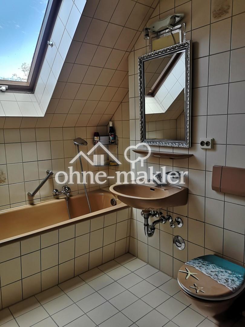 Helle und gepflegte 3-Zimmer-DG-Wohnung mit EBK und zusätzlich ausgebautem Speicher - Foto 3