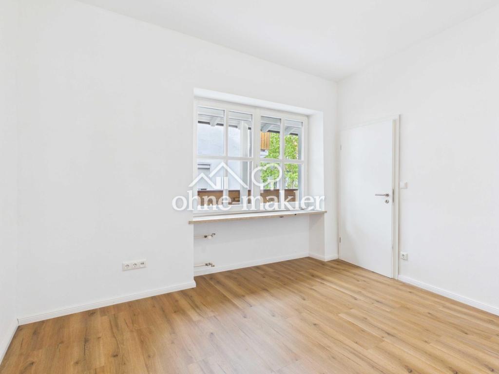 Erstbezug nach Kernsanierung: Design-Wohnen im Herzen der Straubinger Altstadt - Photo 2