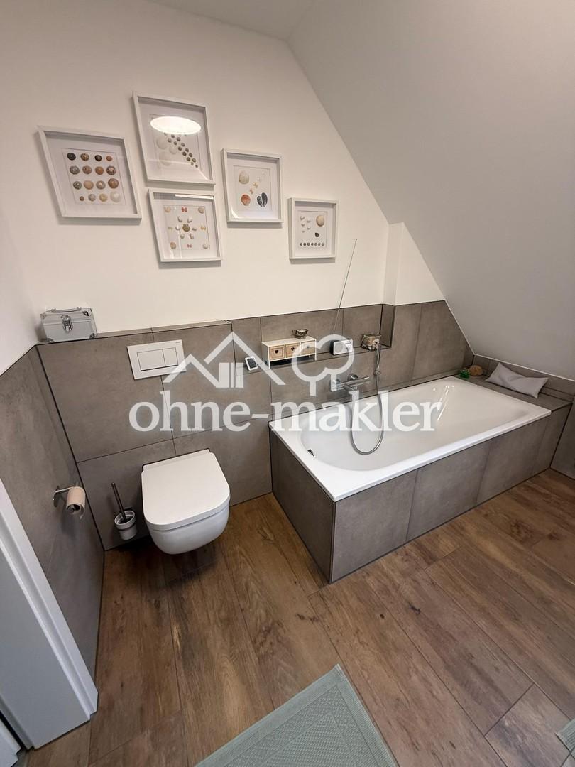 Helle Maisonette-Wohnung mit Balkon, Stellplatz & Wallbox - Foto 1