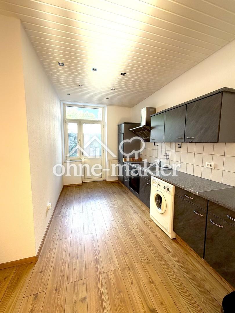 **Wunderschöner Altbau-Charme** 2-Zimmer mit Einbauküche, großer Terrasse und Garten nahe Uni-Klinik - Foto 2