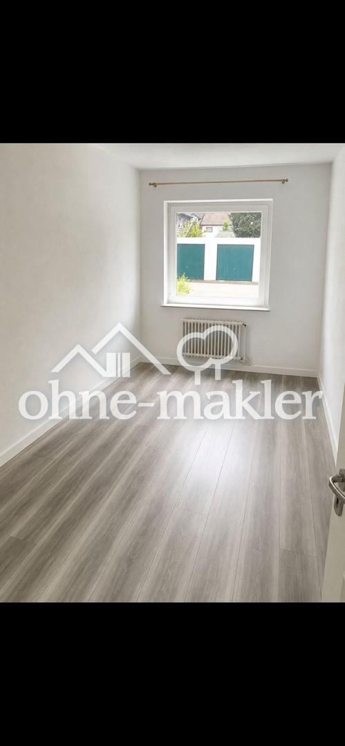 93 qm, EG, 3 Zimmer, Loggia, Küche, Diele, Bad, sep. WC, Keller, Südlage, hell freundlich - Foto 2