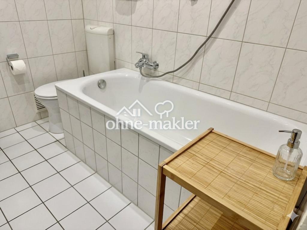 Schöne Dachgeschoßwohnung mit Balkon und Küche - Photo 3