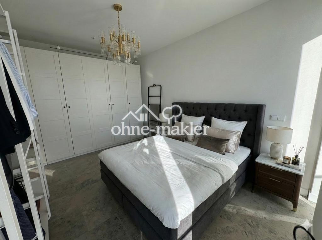 ICONIC LIVING: Exklusive, voll möblierte Skyline-Residenz im Wahrzeichen Frankfurts – Henninger Turm - Photo 1