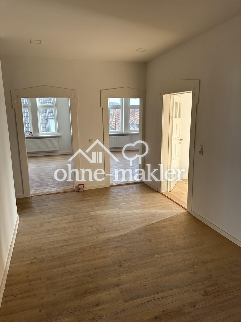 Schöne und helle Dachgeschosswohnung - Photo 2