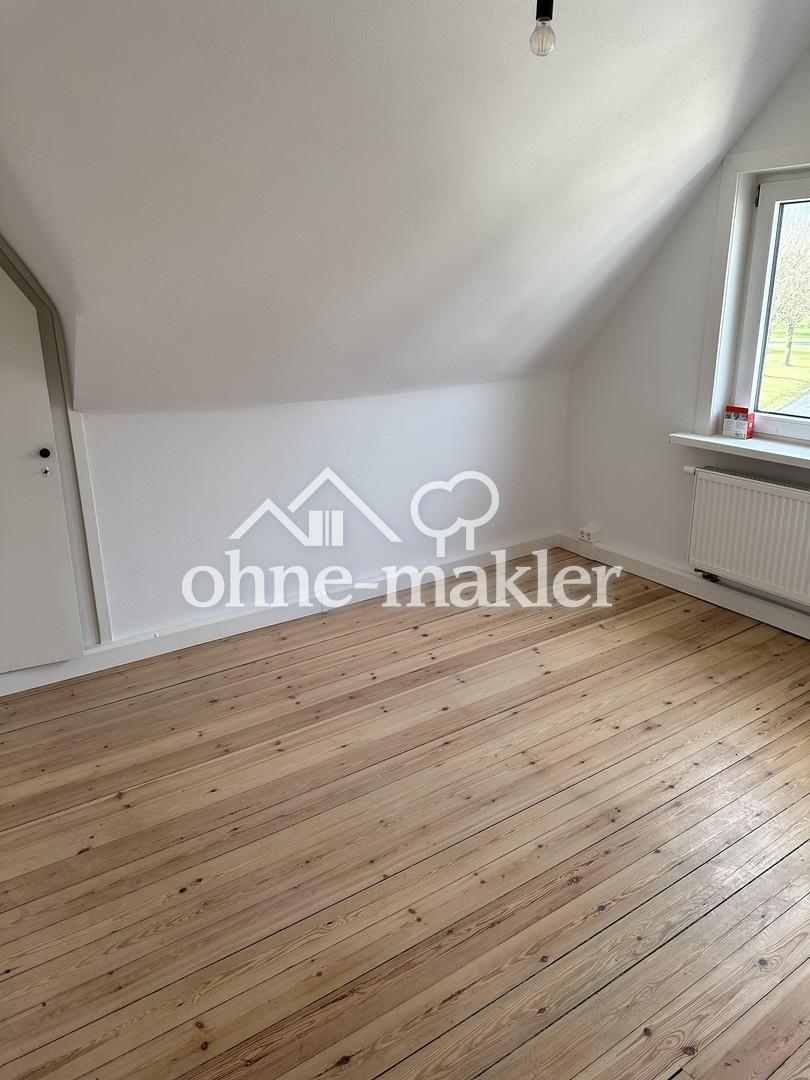 Schöne und helle Dachgeschosswohnung - Foto 5