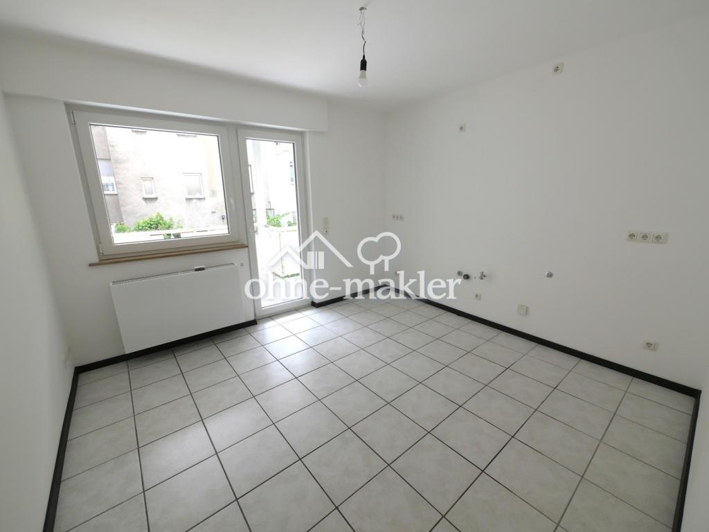 Helle, modernisierte 2-Zimmer-Wohnung mit Südbalkon - Photo 2