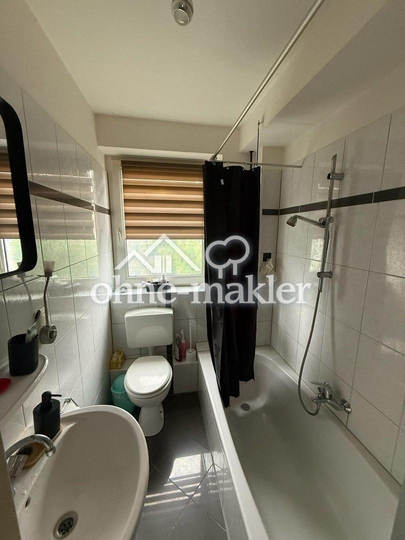 Attraktive Erdgeschosswohnung (2 Zimmer) mit Balkon in ruhiger Lage - Photo 1