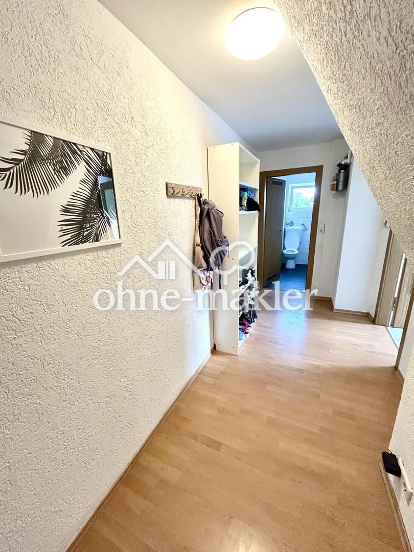 Schönes, helles Zimmer in Frauen-WG mit modernen Möbel - Photo 1