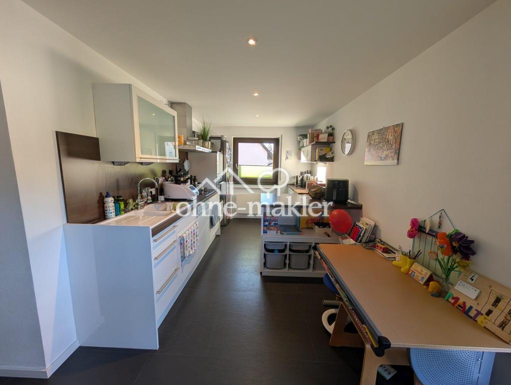Moderne 4-Zimmer-Wohnung mit viel Platz und großzügigem sonnigem Südwest-Balkon - Photo 5