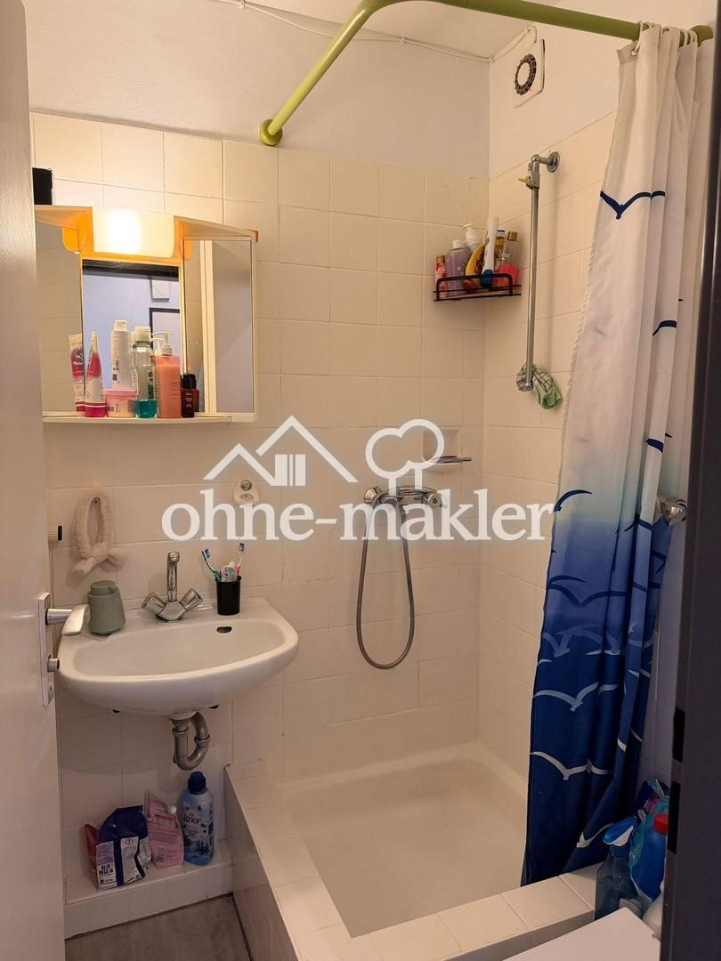 Am Woog 1-Zi-Apartment mit West-Balkon, Kitchenette, Keller, auch Studenten! - Photo 2