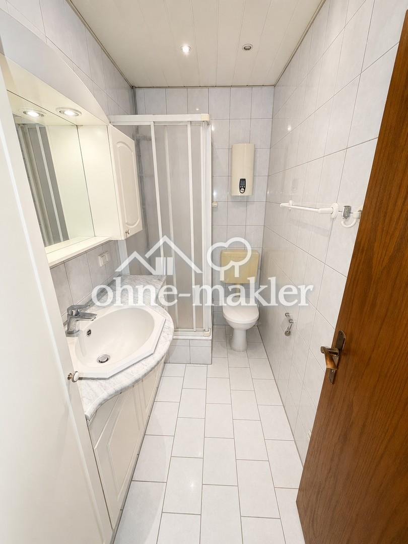Renovierte 3,5 Zimmer-Wohnung mit zwei Bädern und zwei Balkonen – ab sofort verfügbar - Foto 2