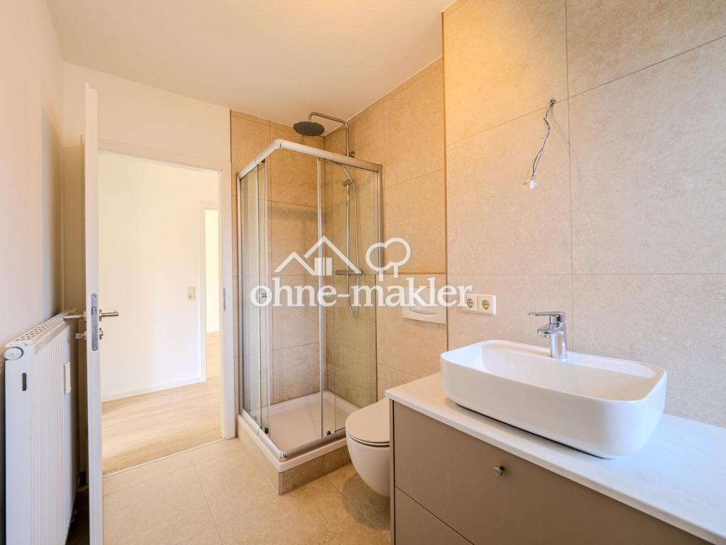 Frisch sanierte 3-Zi-Whg mit großem Privatgarten, Balkon & Burgblick in zentraler Lage - Foto 4