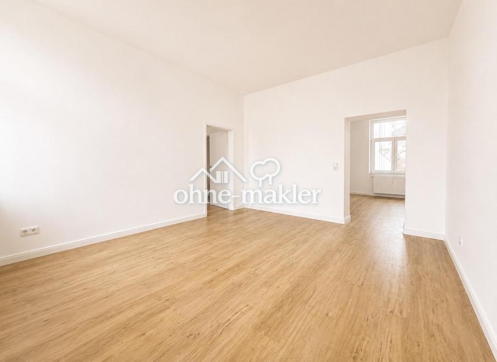 Stilvolle Altbauwohnung nach Kernsanierung – 2,5 Zimmer mit hohen Decken in zentraler Lage - Photo 1