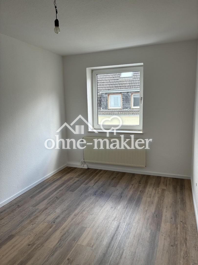 Renovierte helle 2 Zimmerwohnung im 2.OG - Foto 1