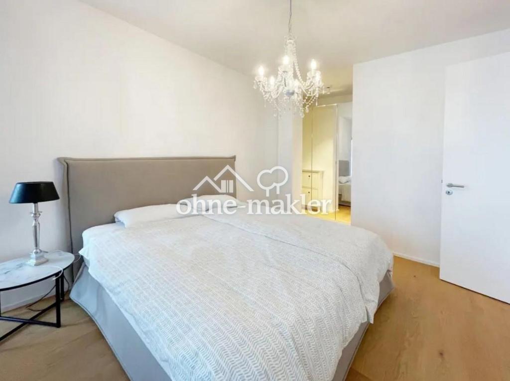 Helle und geräumige 2-Zimmer-Wohnung mit Balkon - Foto 2