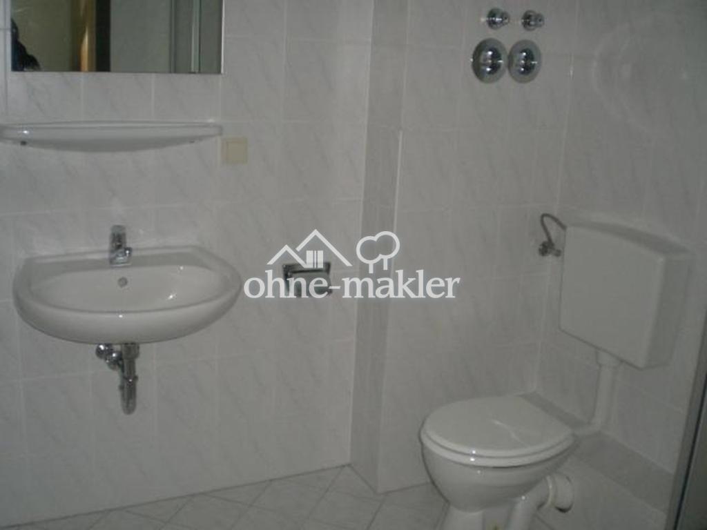 Große helle 1-Zimmerwohnung mit Einbauküche in ruhiger und grüner Wohnlage zu vermieten - Foto 2
