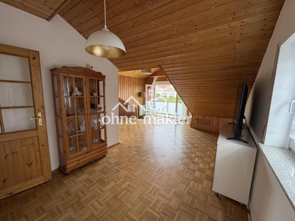 Stilvolle 3-Zimmer-Penthousewohnung mit besonderem Charme in ruhiger Lage - Foto 1