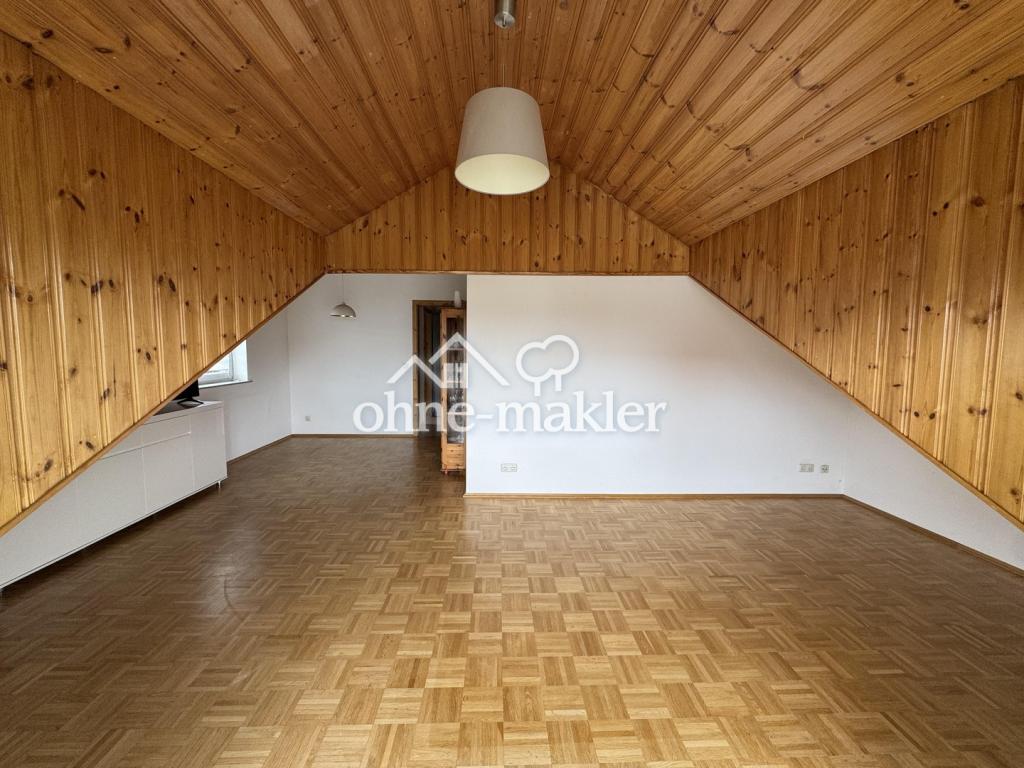 Gemütliche 3-Zimmer-Dachgeschosswohnung mit besonderem Charme in ruhiger Lage - Foto 5