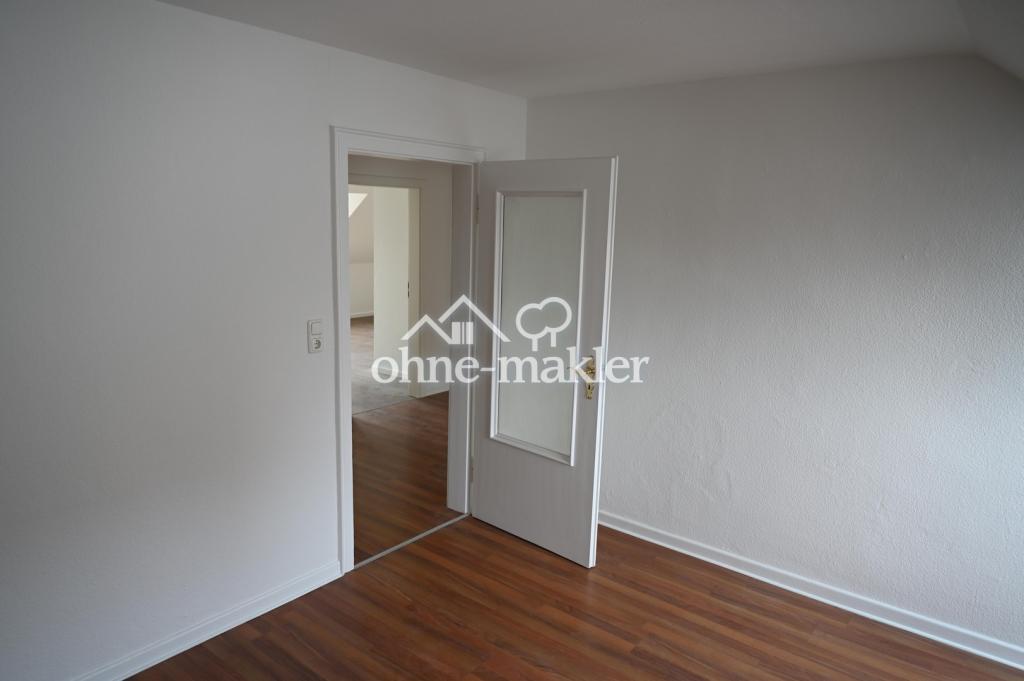 Attraktive, frisch sanierte und helle 3-Zimmer DG Wohnung (4. OG) im unteren Gründerzeitviertel - Photo 1