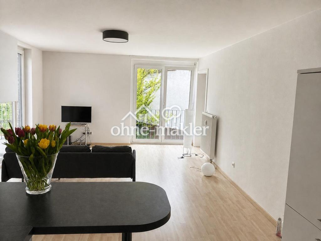 Schöne 2-Zimmer Wohnung mit Balkon - Foto 1