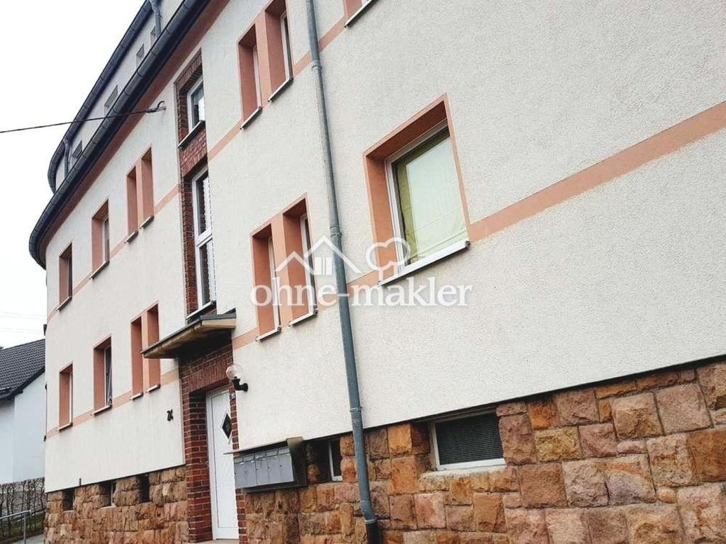 2 Zimmer Tip-Top-Wohnung mit Küche, Bad - Photo 3
