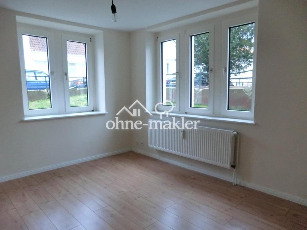 Helle & freundliche 2-Zimmer-Souterrainwohnung mit Einbauküche – sofort bezugsfrei - Photo 2