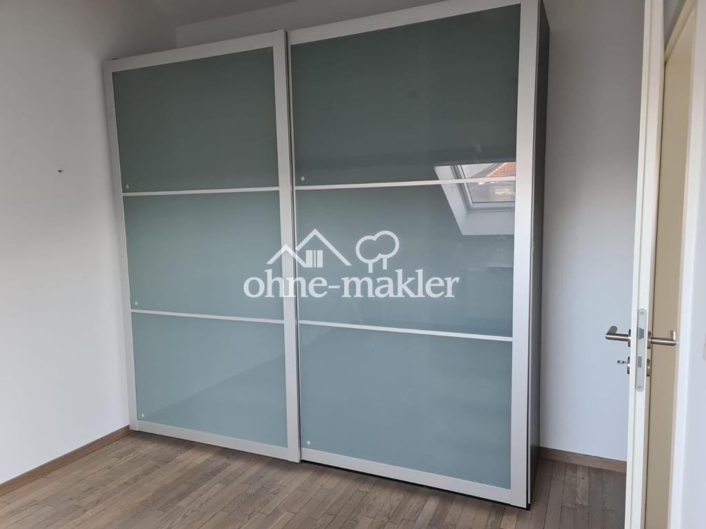 Exklusive 3,5-Zimmer-Dachgeschosswohnung mit Loggia, EBK und Stellplatz in Stuttgart - Foto 3