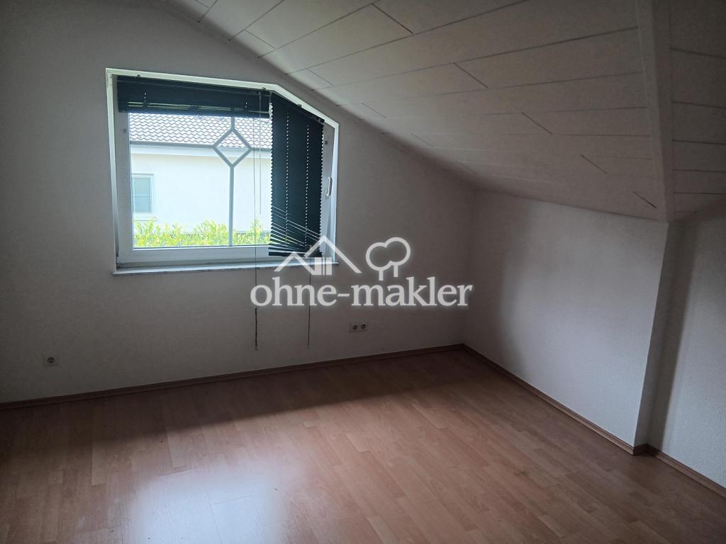 ruhig gelegene 3-Zi.-WG. mit Balkon, direkt am Waldrand - Photo 2
