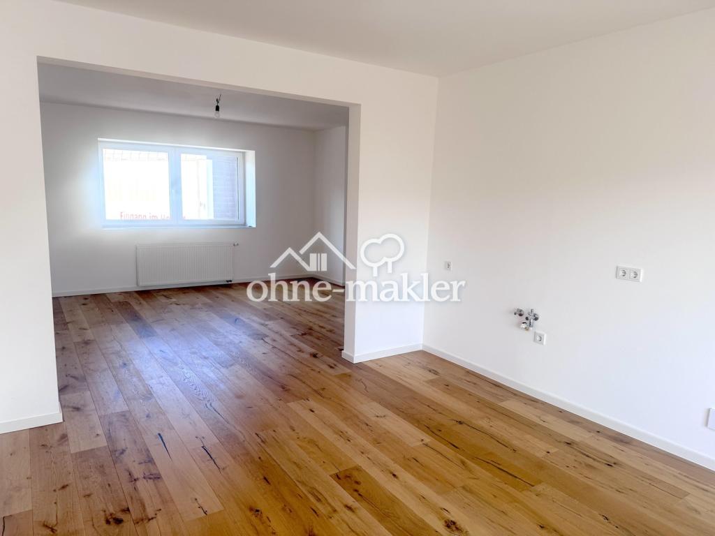 Energetisch sanierte 106 qm 4 ZKB Wohnung direkt Herborn Zentrum zu vermieten ! - Photo 2