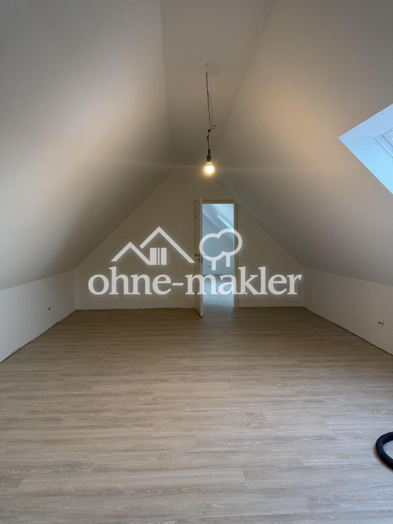 Frisch modernisierte 2,5-Zimmer Dachgeschosswohnung in Salzhausen - Foto 2
