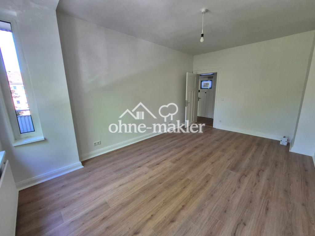 Zwei sanierte 2 Zimmer Wohnungen mit je 2 Balkonen - Erstbezug nach Sanierung - Foto 2
